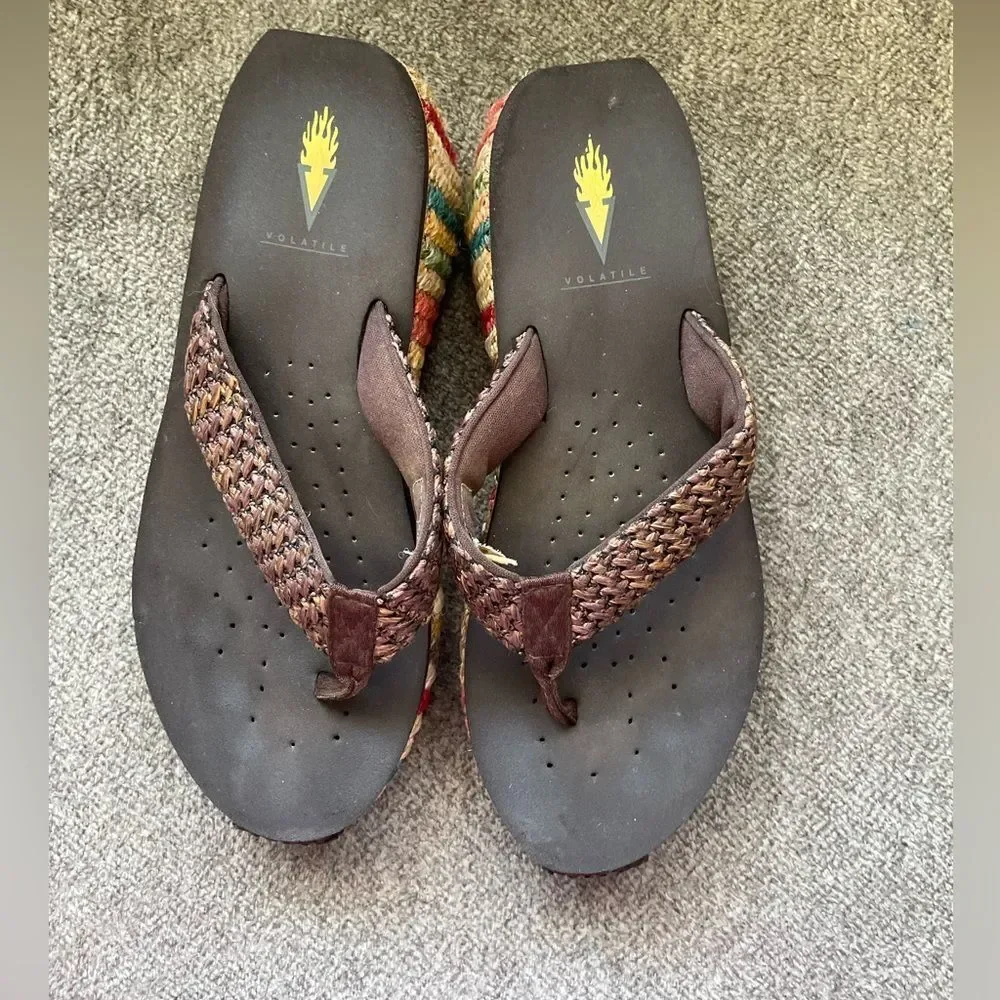 Volatile Multicolor Island Wedge Woven Sandals size 8